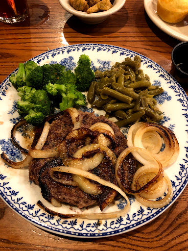 American Restaurant «Cracker Barrel Old Country Store», reviews and photos, 6699 S Semoran Blvd, Orlando, FL 32822, USA