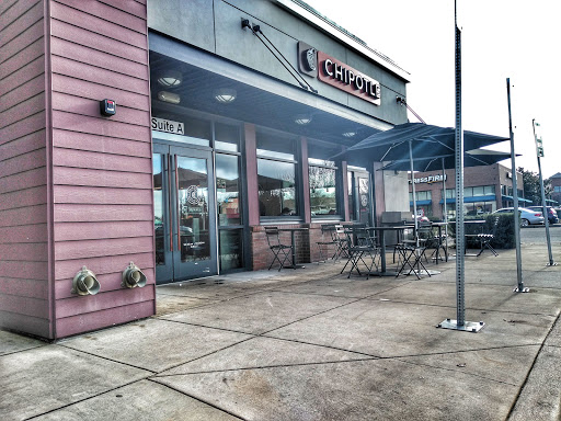 Mexican Restaurant «Chipotle Mexican Grill», reviews and photos, 29991 Town Center Loop W, Wilsonville, OR 97070, USA