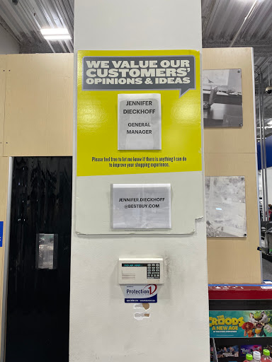 Electronics Store «Best Buy», reviews and photos, 1055 Metropolitan Ave, Charlotte, NC 28204, USA