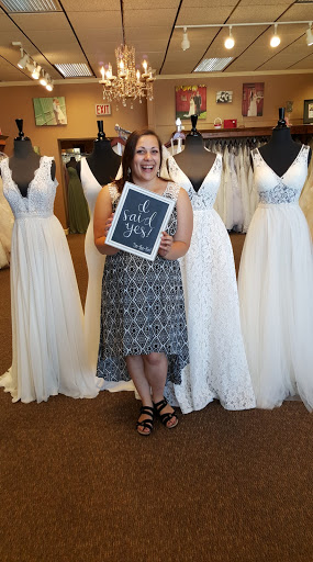 Boutique «Tie the Knot Bridal Boutique», reviews and photos, 844 S Military Ave, Green Bay, WI 54304, USA