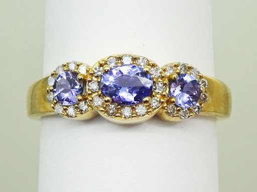 Jewelry Store «Jewelry & Coin Mart», reviews and photos, 757 W Golf Rd, Schaumburg, IL 60194, USA