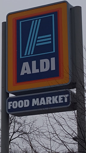 Supermarket «ALDI», reviews and photos, 1880 38th St, Rock Island, IL 61201, USA