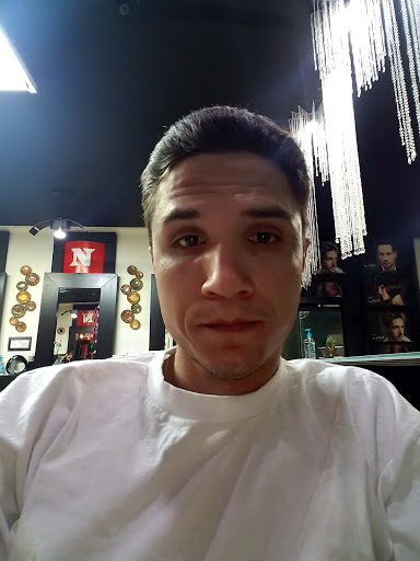 Hair Salon «Zeena Hair Salon», reviews and photos, 517 S Brookhurst St, Anaheim, CA 92608, USA