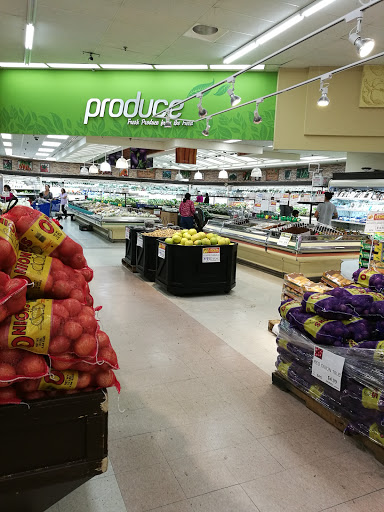 Korean Grocery Store «Lotte Plaza Market - Gaithersburg», reviews and photos, 221 Muddy Branch Rd, Gaithersburg, MD 20878, USA