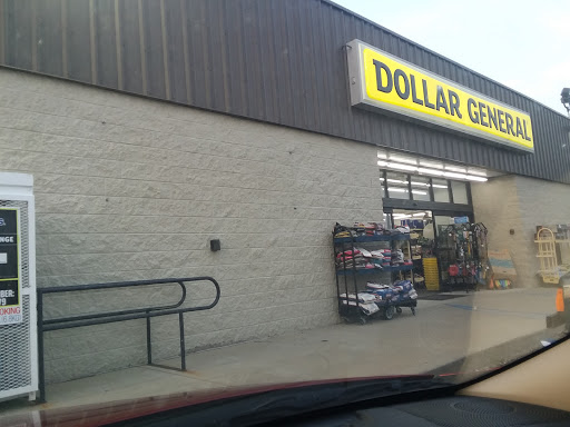 Home Goods Store «Dollar General», reviews and photos, 1000 Walnut Ave, Frankfort, IN 46041, USA