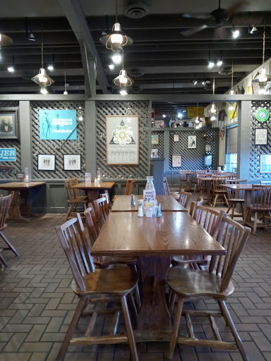 American Restaurant «Cracker Barrel Old Country Store», reviews and photos, 1134 Woodruff Rd, Greenville, SC 29607, USA