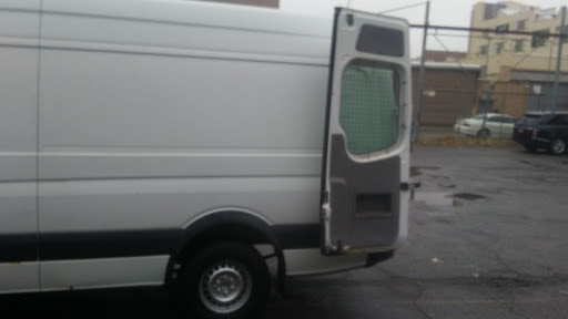 Electrician «Metro Electrical Contractors Inc», reviews and photos, 150 52nd St, Brooklyn, NY 11232, USA