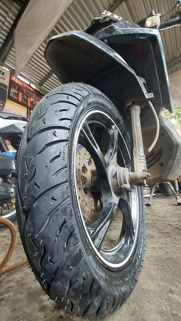 Gambar Toko Ban Motor Full Grip Palembang