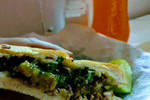 Tacos Don Ramiro image