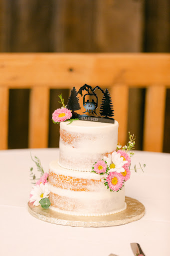 Cake Shop «Cake Boutique», reviews and photos, 4248 N River Rd NE, Warren, OH 44484, USA