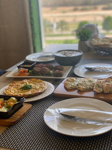 مطعم بنان لاونج 