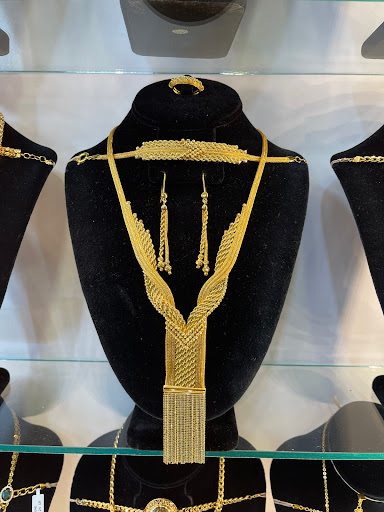 Jewelry Store «Elsayed Jewelers & Gifts», reviews and photos, 6827 Schaefer Rd, Dearborn, MI 48126, USA