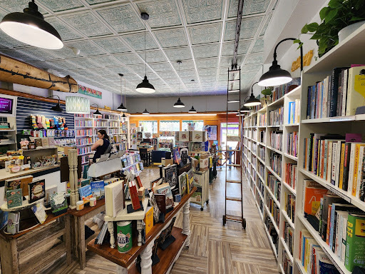 Reads by the River Books and Gifts