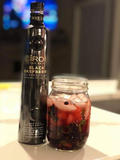 Liquor Store «Sugar Hill Package Liquor», reviews and photos, 5627 Ames Ave, Omaha, NE 68104, USA