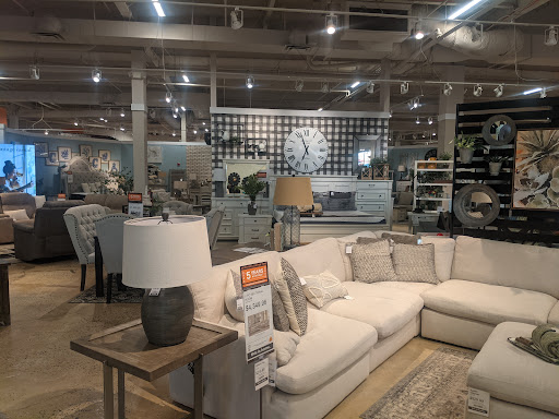 Furniture Store «Ashley HomeStore», reviews and photos, 164 Glen Cove Rd, Carle Place, NY 11514, USA