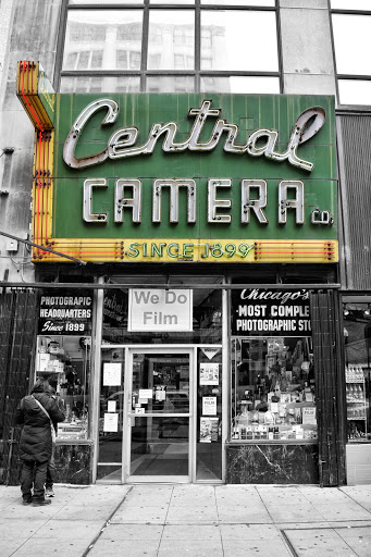 Photography shops in Chicago