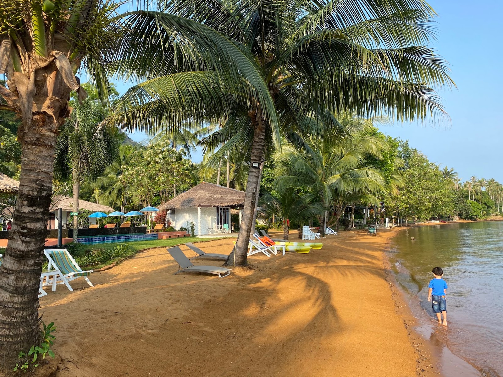 Photo de Sunrise Beach avec un rivage spacieux