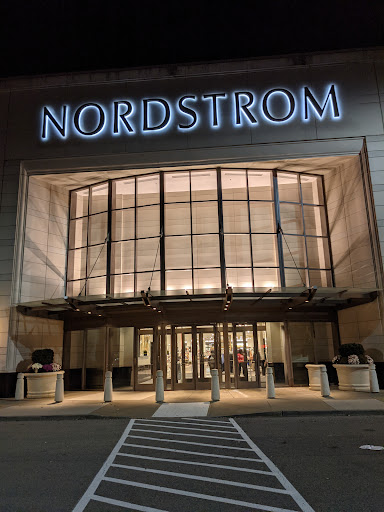 Department Store «Nordstrom Ross Park», reviews and photos, 1000 Ross Park Mall Dr, Pittsburgh, PA 15237, USA