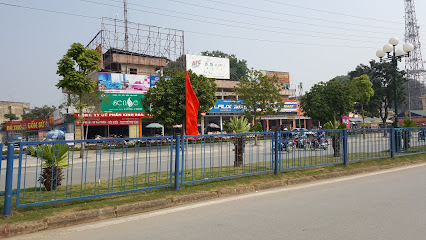 Vòng xuyến chợ trung tâm Việt Trì