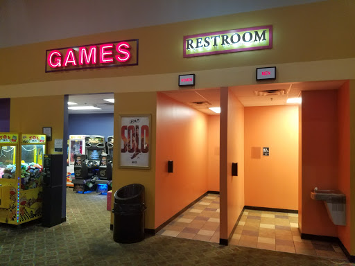 Movie Theater «Frank Theatres Spring Lane Stadium 10», reviews and photos, 1351 Douglas Dr, Sanford, NC 27330, USA