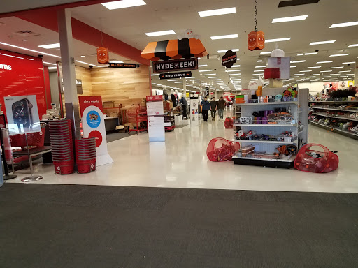 Department Store «Target», reviews and photos, 3031 NY-50, Saratoga Springs, NY 12866, USA