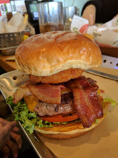 Shopping Mall «Southpoint Shopping Center», reviews and photos, E Palatine Rd & Rand, Arlington Heights, IL 60004, USA