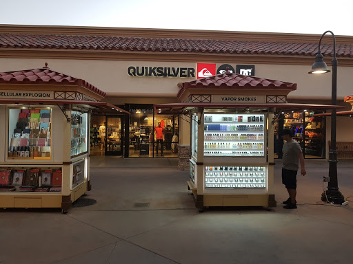 Shopping Mall «Desert Hills Premium Outlets», reviews and photos, 48400 Seminole Dr, Cabazon, CA 92230, USA