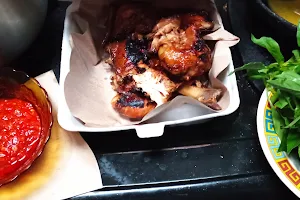 Ayam Bakar Kalasan Guspoong image