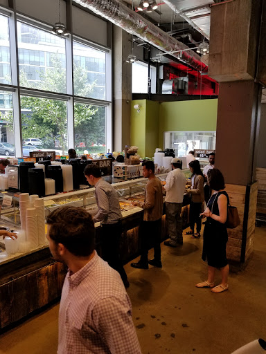 Supermarket «Foodcellar & Co.», reviews and photos, 43-18 Crescent St, Long Island City, NY 11101, USA