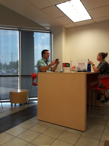 Used Car Dealer «Principle Toyota», reviews and photos, 7370 Winchester Rd, Memphis, TN 38125, USA