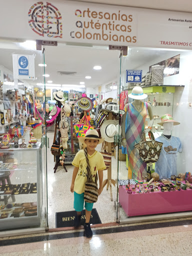 Authentic Colombian handicrafts