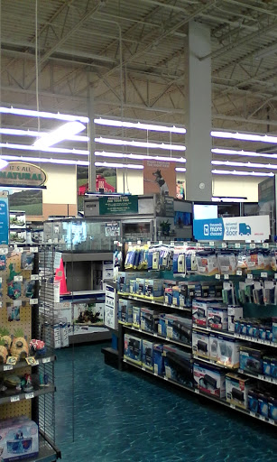 Pet Supply Store «Petco Animal Supplies», reviews and photos, 2095 N Harris Blvd, Layton, UT 84041, USA