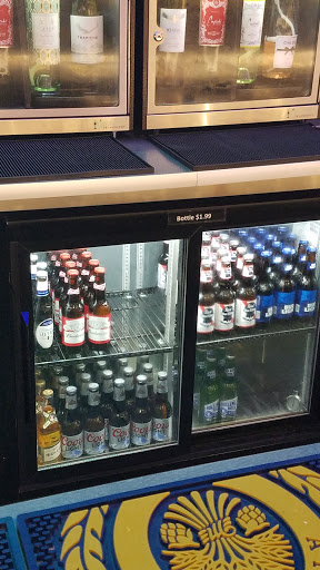 Shopping Mall «North Riverside Park Mall», reviews and photos, 7501 W Cermak Rd, N Riverside, IL 60546, USA