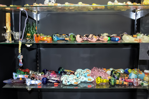 Tobacco Shop «Ace Tobacco Shop», reviews and photos, 2501 Lake Ave, Altadena, CA 91001, USA