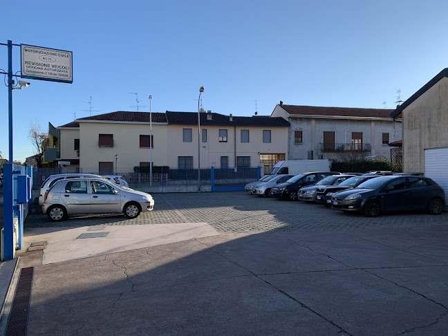 Recensioni di M.B. Autoriparazioni e Centro Revisioni di Mariani e Barni a Seregno - Officina autoriparazioni