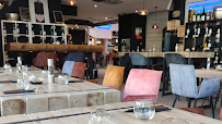 Atmosphère du Les Épicuriens 🍷 Brasserie 🍴 Restaurant Juvignac - n°1