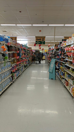 Grocery Store «Giant Food Stores», reviews and photos, 2641 MacArthur Rd, Whitehall, PA 18052, USA