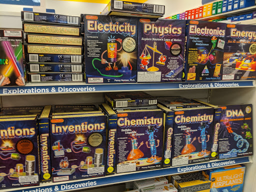 Educational Supply Store «Lakeshore Learning Store», reviews and photos, 7009 Manchester Blvd A, Alexandria, VA 22310, USA