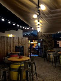 Atmosphère du Été 91 Bar Restaurant à Tarascon-sur-Ariège - n°14