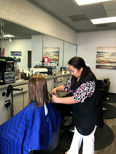 Beauty Salon «Cuts Ltd Beauty Salon», reviews and photos, 207 W Main St, League City, TX 77573, USA