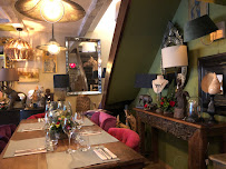 Atmosphère du Restaurant La Pause Des Genêts - Resto - Boutique à Genêts - n°15
