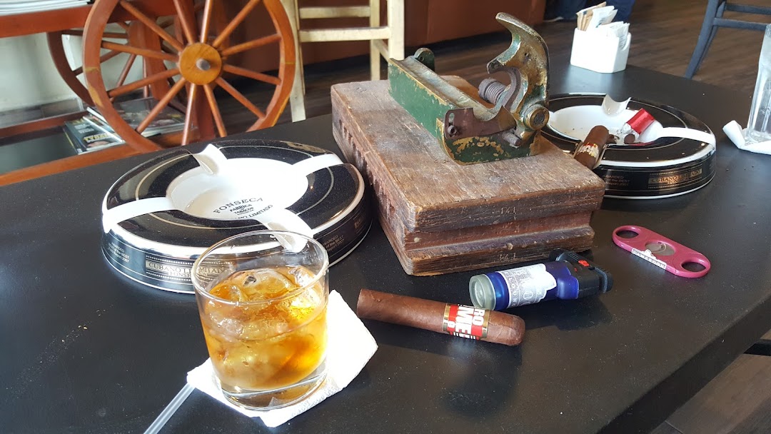 Cameroon Cigar Bar