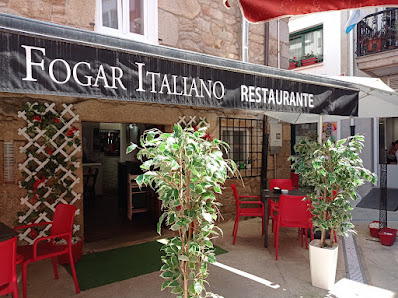 Pizzería Restaurante Fogar Italiano C. de los Herreros, 8, 15900 Padrón, A Coruña, España