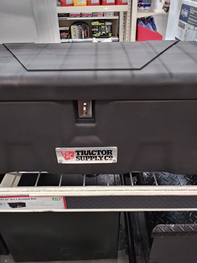 Home Improvement Store «Tractor Supply Co.», reviews and photos, 1985 2550 S St, West Haven, UT 84401, USA