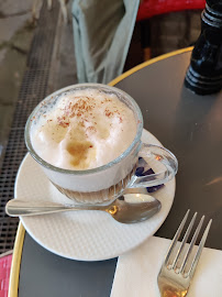 Cappuccino du Restaurant français Café des officiers à Paris - n°6