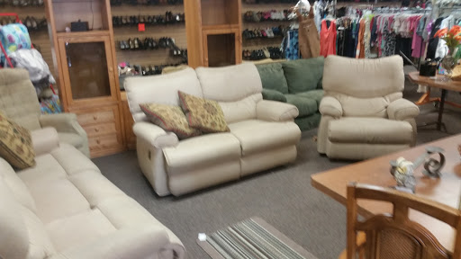 Thrift Store «Salvation Army», reviews and photos, 210 Kraft St, Clarksville, TN 37040, USA