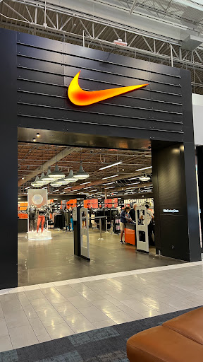Shoe Store «Nike Factory Store», reviews and photos, 12801 W Sunrise Blvd Suite 1005, Sunrise, FL 33323, USA
