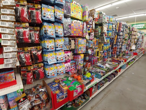 Dollar Store «Dollar Tree», reviews and photos, 2375 S Hwy 27, Clermont, FL 34711, USA
