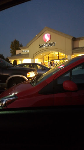 Grocery Store «Safeway», reviews and photos, 4990 River Rd N, Keizer, OR 97303, USA