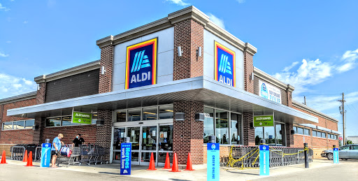 ALDI, 3025 Iowa St, Lawrence, KS 66046, USA, 